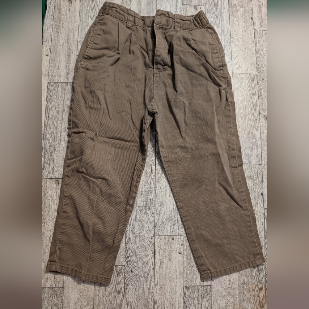 Khaki pants